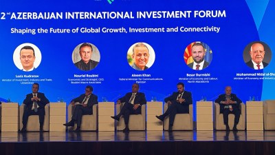 Pakistan və Azərbaycan ticarət yollarını genişləndirir