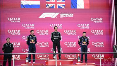 Formula 1 Azərbaycan Qran-Prisinin qalibi mükafatlandırıldı