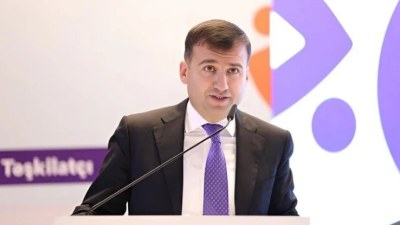 Komitə sədri idarə rəisini işdən çıxardı