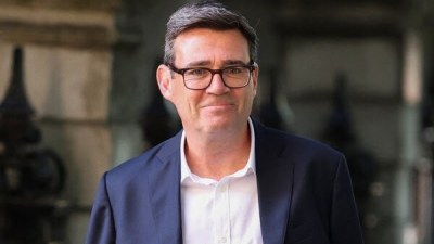Britaniya son 40 ilin siyasi kursunu dəyişəcək – Baş nazir