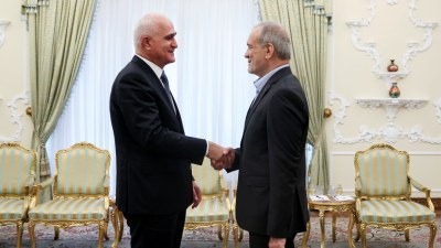 Şahin Mustafayev Pezeşkianla görüşüb
