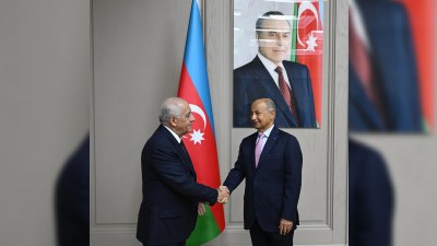 Əli Əsədov Beynəlxalq Üzgüçülük Federasiyasının prezidenti ilə görüşüb