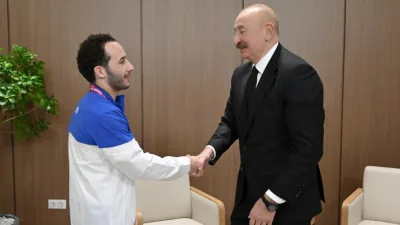 Prezident qızıl medal alan Əhmədlə görüşdü