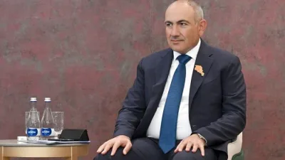 Nikol Paşinyan Türkmənistana getdi