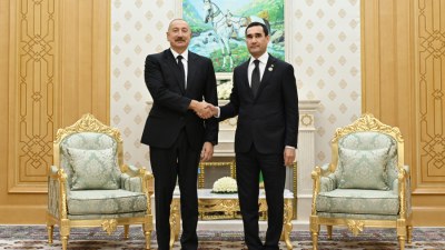İlham Əliyev Türkmənistan Prezidenti ilə təkətək görüşü