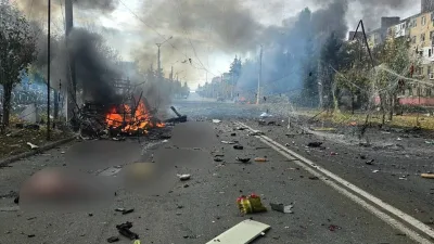 Rusiya Ukraynada avtobusları vurdu: 12 ölü, 14 yaralı