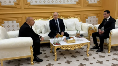 İlham Əliyev Putinlə görüşüb