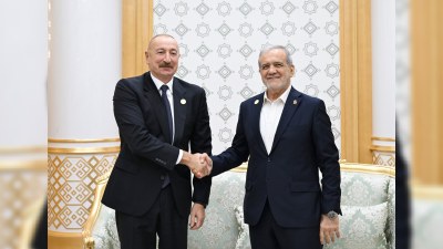İlham Əliyev Pezeşkianla görüşdü - FOTO