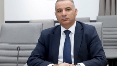 Övladlarınızı təhsillə hicab arasında seçimə məcbur etməyin - Cəsarət Hüseynzadə