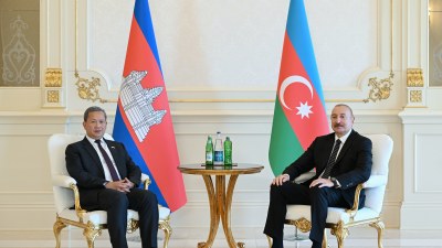 İlham Əliyev Kambocanın Baş naziri ilə görüşdü