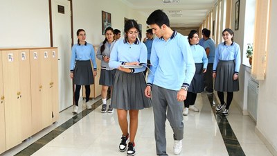 Geyimi uyğun gəlməyən şagird və müəllimlər dərsə buraxılmadı - Rəsmi MƏLUMAT