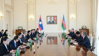 İlham Əliyevin Laos Prezidenti ilə geniş tərkibdə görüşü olub - YENİLƏNƏCƏK