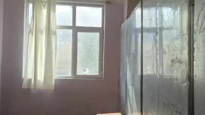 Məktəbə daş atdılar, şagirdlər xəsarət aldı - VİDEO