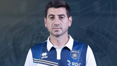 Azərbaycan baş məşqçi istefaya göndərildi
