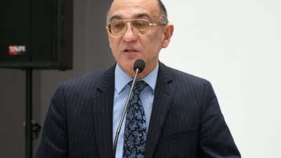 Kafedra müdiri vəfat etdi