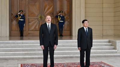 Prezident Laos Prezidentinin səfərindən görüntülər paylaşıb - VİDEO