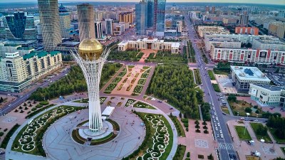 Qazaxıstana vizasız gedənlər üçün yeni qayda 