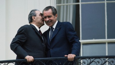 Niksonla Brejnevin saziş imzaladığı iqamətgah təhlükədə