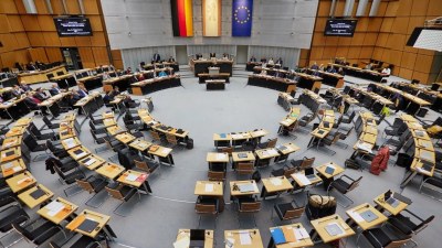 Deputat köməkçiləri sərxoş vəziyyətdə dalaşdılar