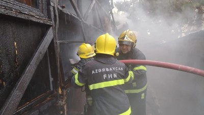 Xırdalanda uşaq əyləncə mərkəzindəki yanğın məhdudlaşdırılıb - FOTO