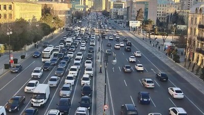 Həftəyə tıxacla başlamaq istəmirsinizsə, bu küçələrdən keçməyin - SİYAHI