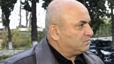 Vətəndaşı təhqir edən rəis işdən çıxarıldı - FOTO