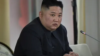 Kim Çen In komaya düşüb? - Sensasion iddia