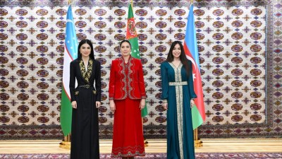 Aşqabadda Leyla Əliyevanın üçtərəfli görüşü oldu - FOTO 