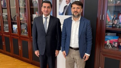 Hikmət Hacıyev Emin Millini qəbul edib
