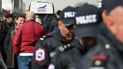 Ermənistanda müxalifətlə bağlı əməliyyat: 14 nəfər saxlanıldı