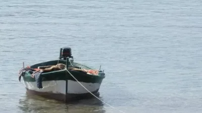 Xəzər dənizində qayıq aşdı, bir balıqçının meyiti tapıldı