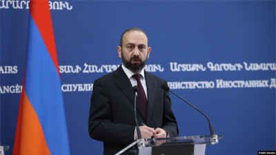 Ermənistan Azərbaycandan keçməklə İrana keçə bilər - Mirzoyan