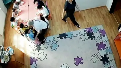 "Brain Academy"də fiziki şiddət: Autizmli 2 yaşlı uşaq döyüldü - VİDEO 