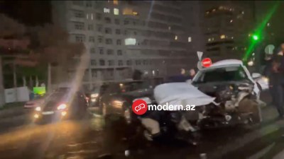 Xırdalanda avtomobillər toqquşdu