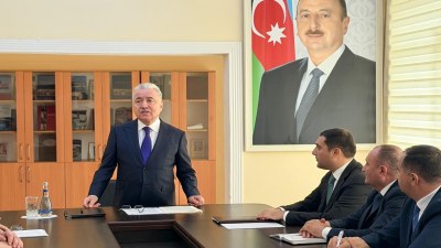 Yeni icra başçısı kollektivə təqdim olundu
