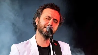 Türkiyəli məşhur müğənni vəfat etdi