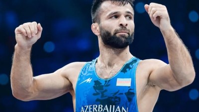 Eldəniz beşqat dünya çempionu oldu