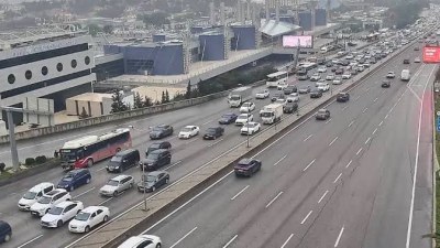 Paytaxtda 14 istiqamətdə tıxac var 