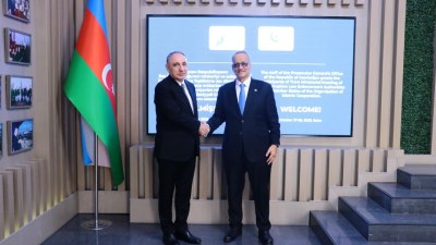 Baş prokuror İƏT Baş katibi ilə görüşüb