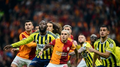 "Qalatasaray" derbini qazandı
