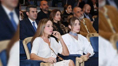 Mehriban Əliyeva "Qağayı" tamaşasının təqdimatında iştirak edib