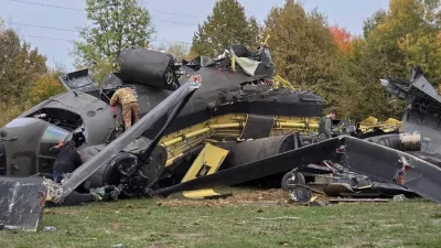 Hərbi helikopter qəzaya uğradı – 4 ölü, 11 yaralı