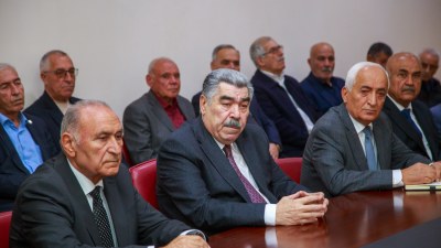 Rüstəm Xəlilov rayon ağsaqqalları ilə görüş keçirib
