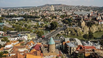 Deputat Tbilisiyə gedir