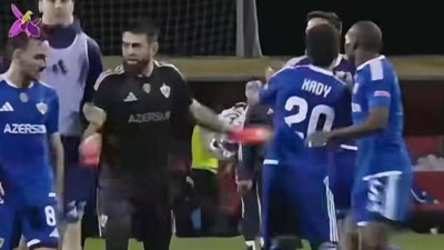 “Qarabağ”ın futbolçuları oyun zamanı dalaşdılar - VİDEO