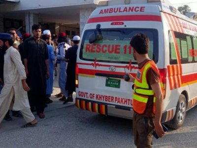 Pakistanda polis məntəqəsinə hücum - 10 ölü, 6 yaralı