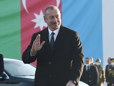 Yeni tarixi mərhələnin başlanğıcı