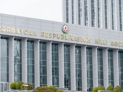 Milli Məclisdə təmirə başlanılır