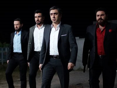 "Kurtlar Vadisi"nin aktyoru: Qarabağda döyüşmək üçün müraciət etmişdim - MÜSAHİBƏ