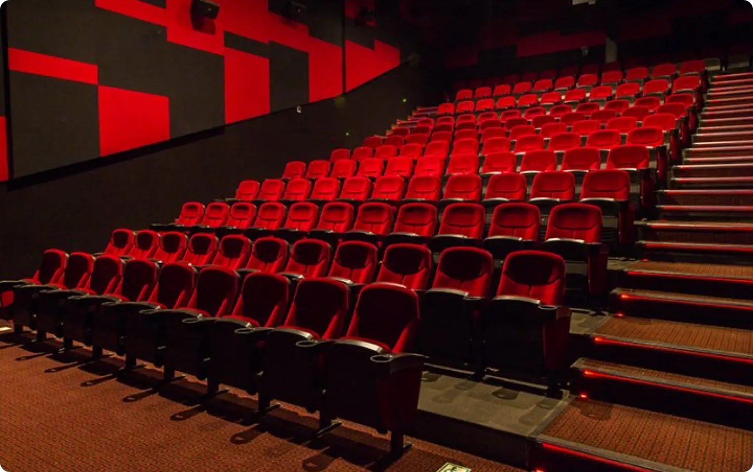 Jurnalistlər kinoteatrlarda pulsuz filmə baxa biləcəklər